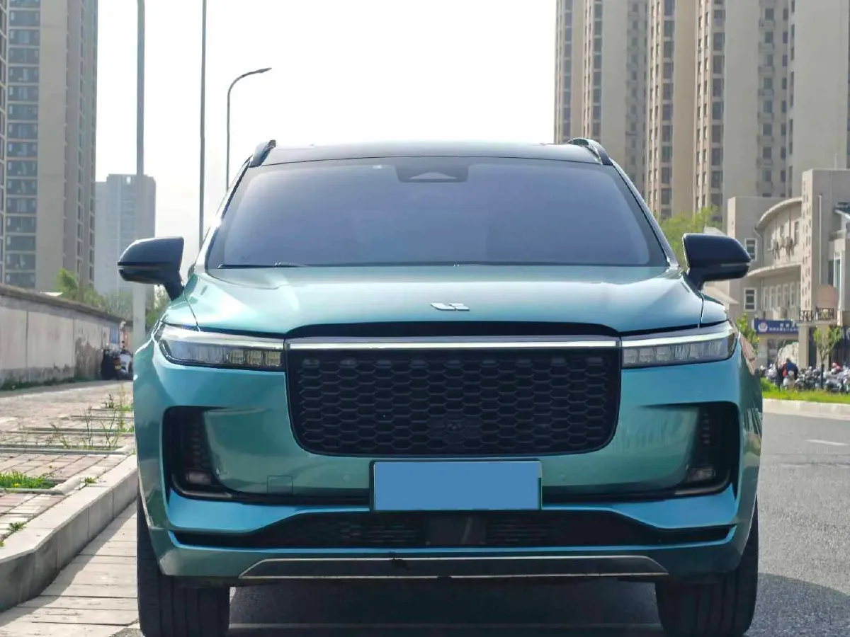 2021 Li ONE Range Extended 131HP REEV 40.5KWH,autocango,china used car exporter,china ev exporter,chinese used car exporter,chinese used ev exporter