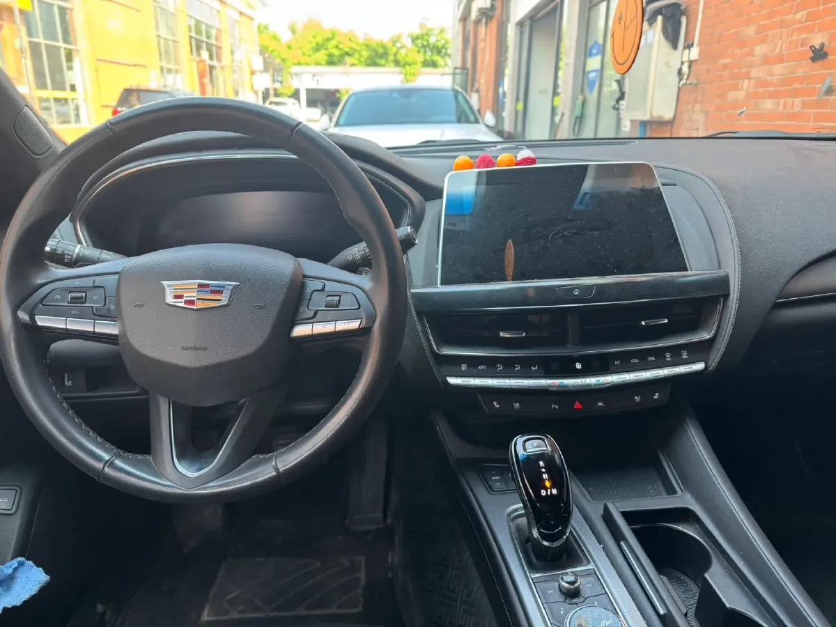 2023 Cadillac CT5 2.0T 237HP L4 10AT,autocango,china used car exporter,china ev exporter,chinese used car exporter,chinese used ev exporter