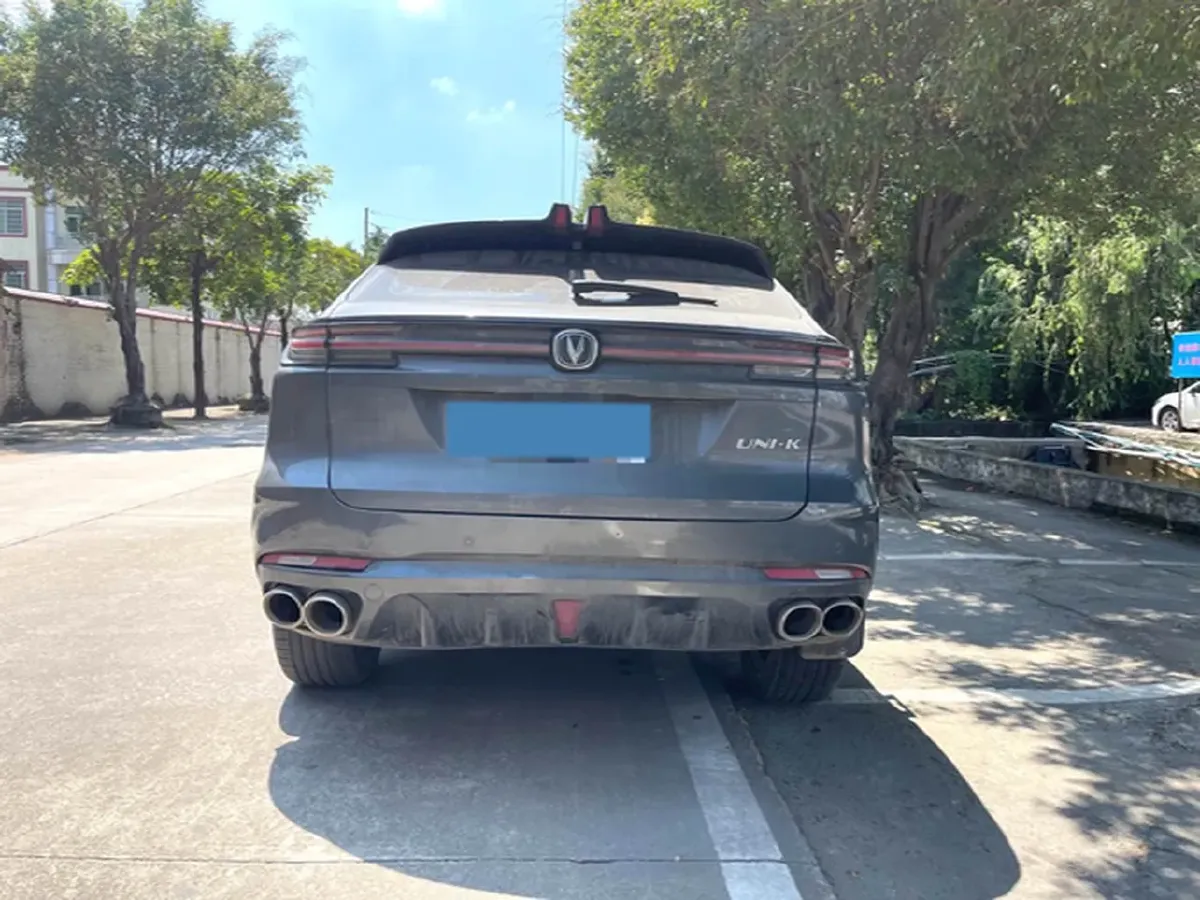 2021 ChangAn UNI-K 2.0T 233HP L4 8AT,autocango,china used car exporter,china ev exporter,chinese used car exporter,chinese used ev exporter