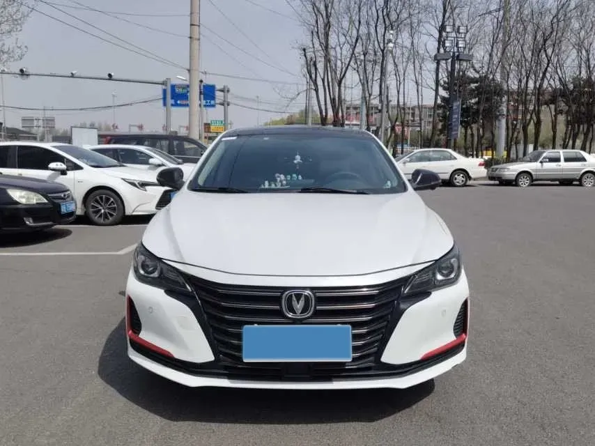 2021 ChangAn Raeton CC 1.5T 180HP L4 7DCT,autocango,china used car exporter,china ev exporter,chinese used car exporter,chinese used ev exporter