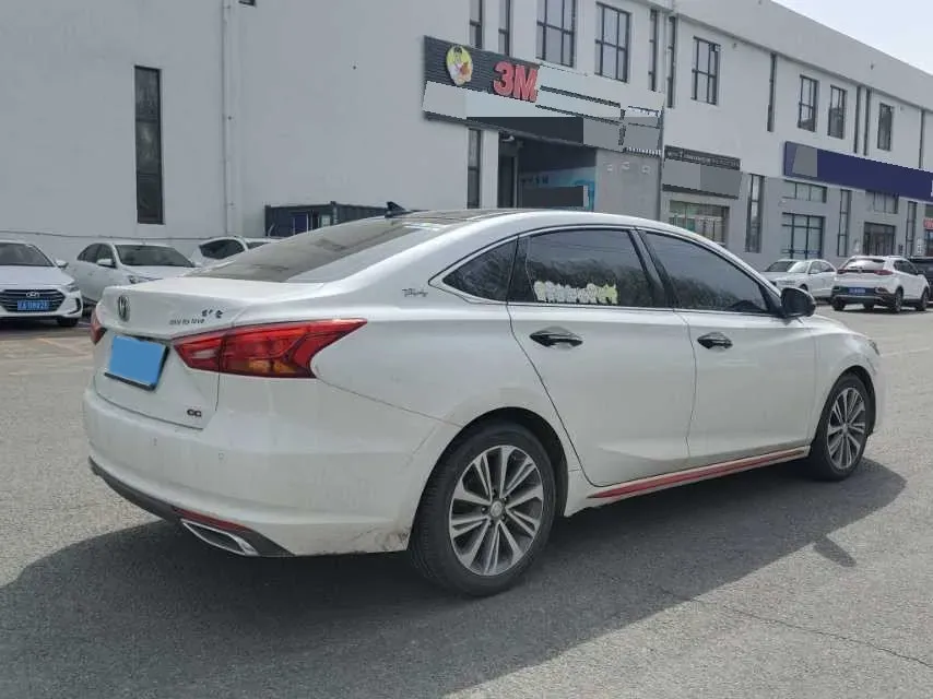 2021 ChangAn Raeton CC 1.5T 180HP L4 7DCT,autocango,china used car exporter,china ev exporter,chinese used car exporter,chinese used ev exporter