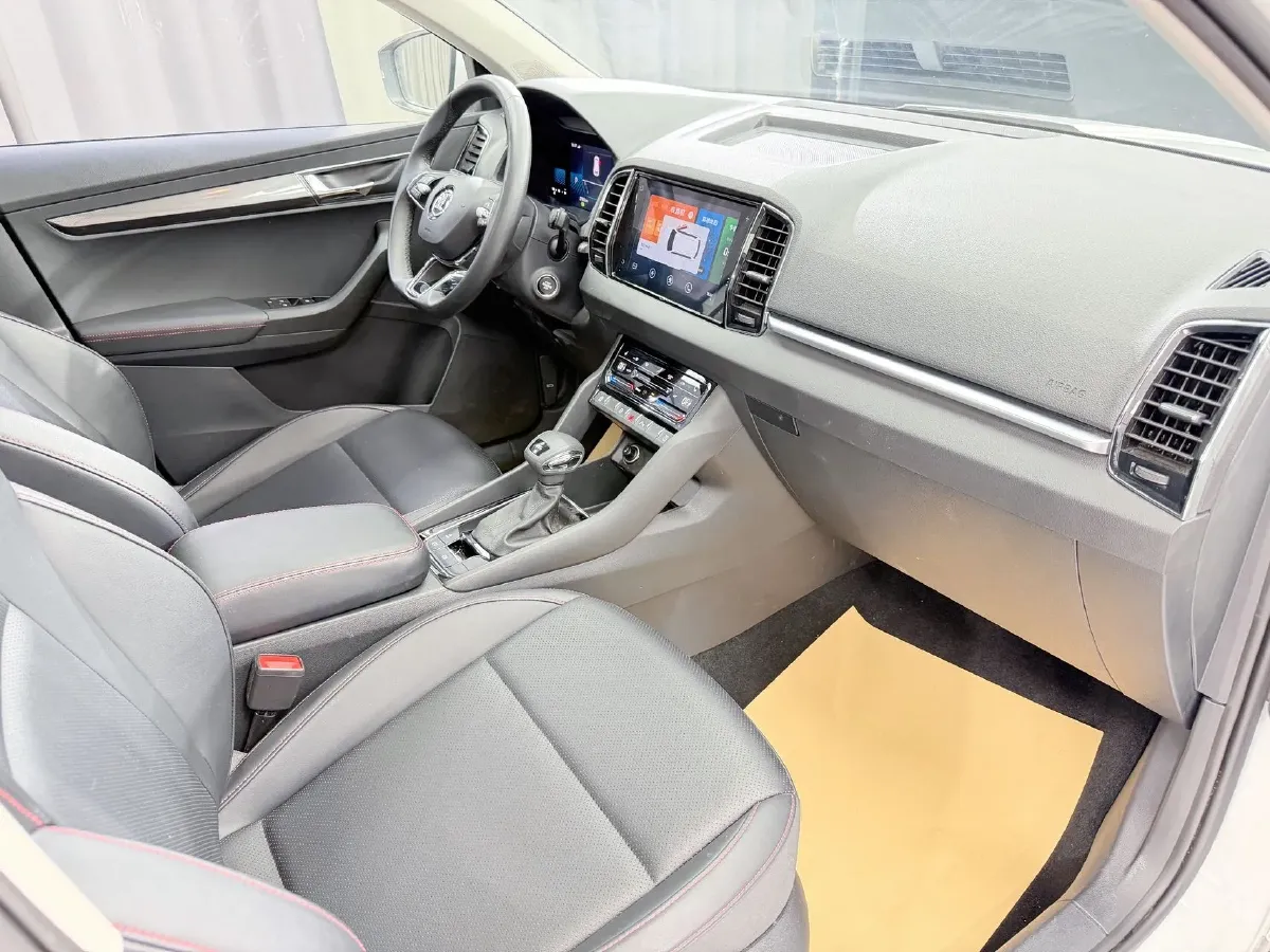 2023 Skoda Karoq 1.4T 150HP L4 7DCT,autocango,china used car exporter,china ev exporter,chinese used car exporter,chinese used ev exporter