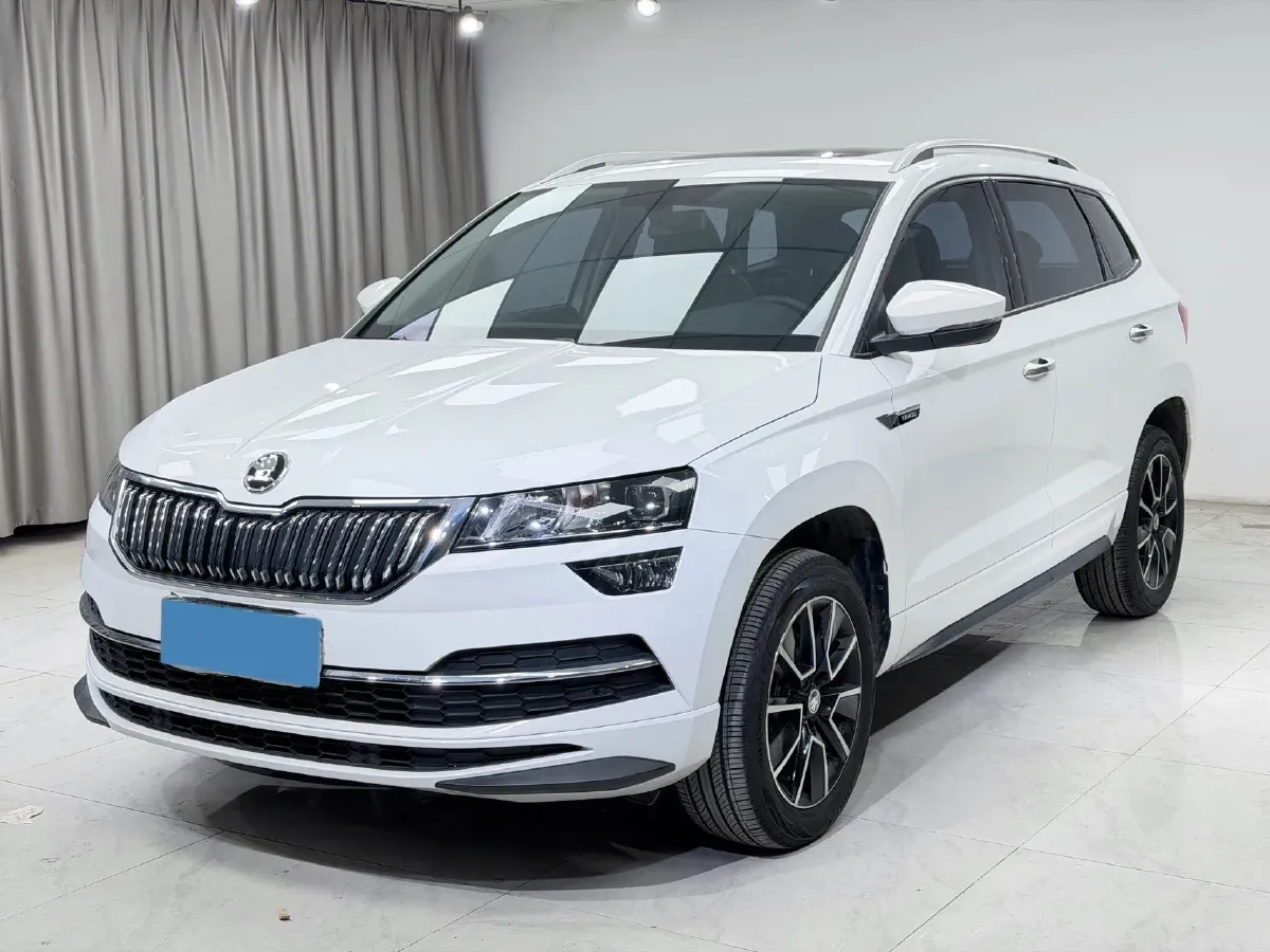 2023 Skoda Karoq 1.4T 150HP L4 7DCT,autocango,china used car exporter,china ev exporter,chinese used car exporter,chinese used ev exporter