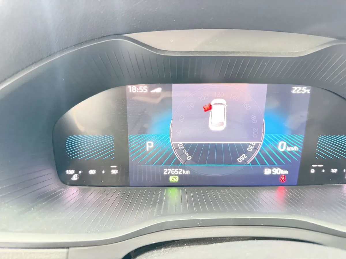 2023 Skoda Karoq 1.4T 150HP L4 7DCT,autocango,china used car exporter,china ev exporter,chinese used car exporter,chinese used ev exporter