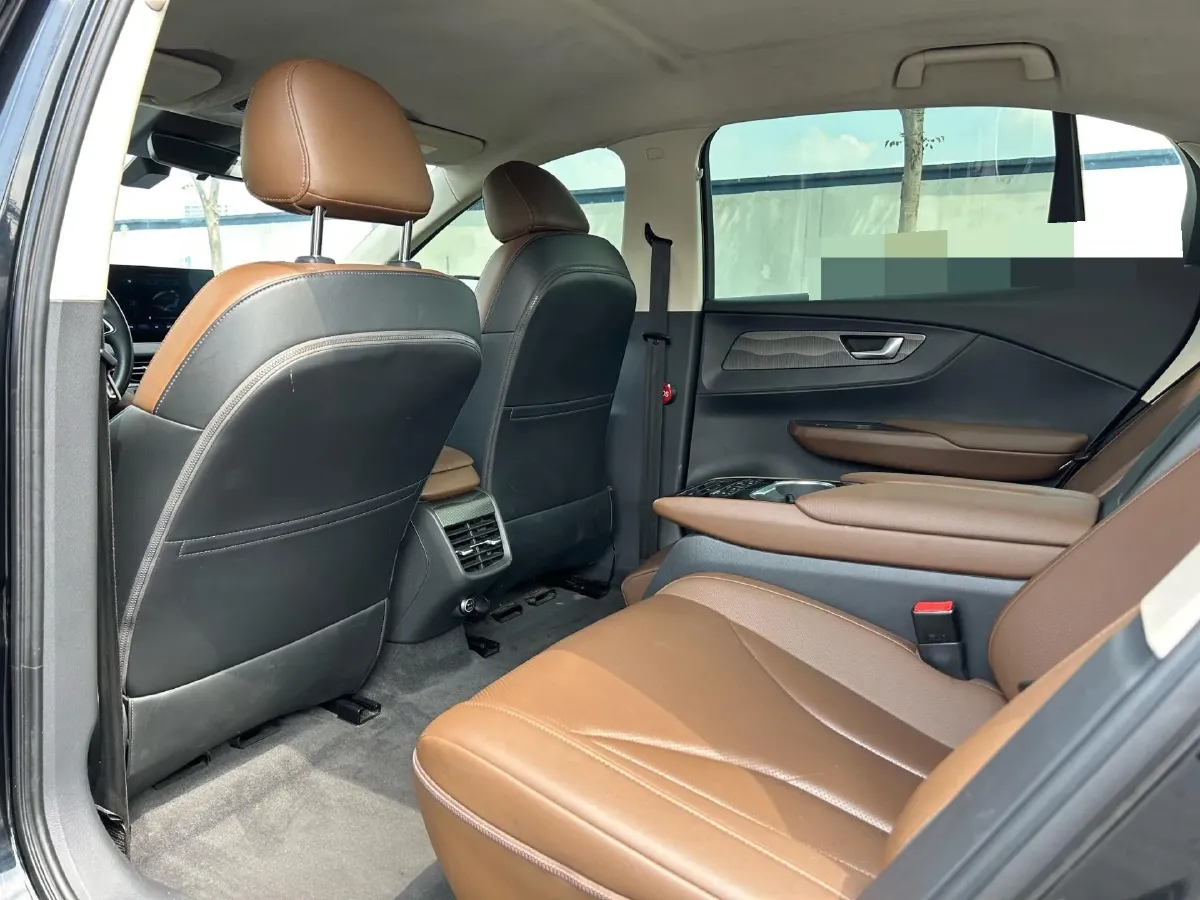 2022 HongQi E-QM5 BEV 56KWH,autocango,china used car exporter,china ev exporter,chinese used car exporter,chinese used ev exporter
