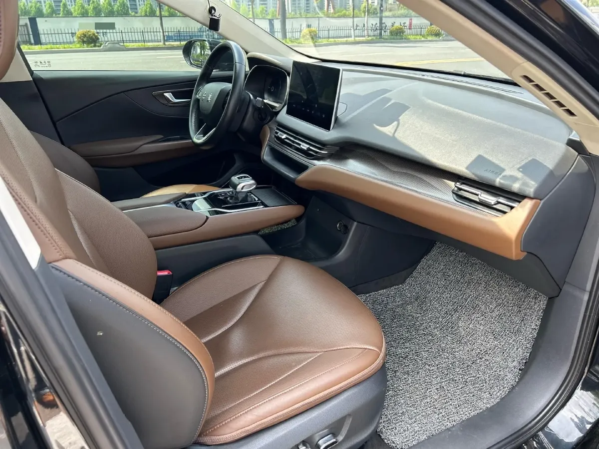 2022 HongQi E-QM5 BEV 56KWH,autocango,china used car exporter,china ev exporter,chinese used car exporter,chinese used ev exporter