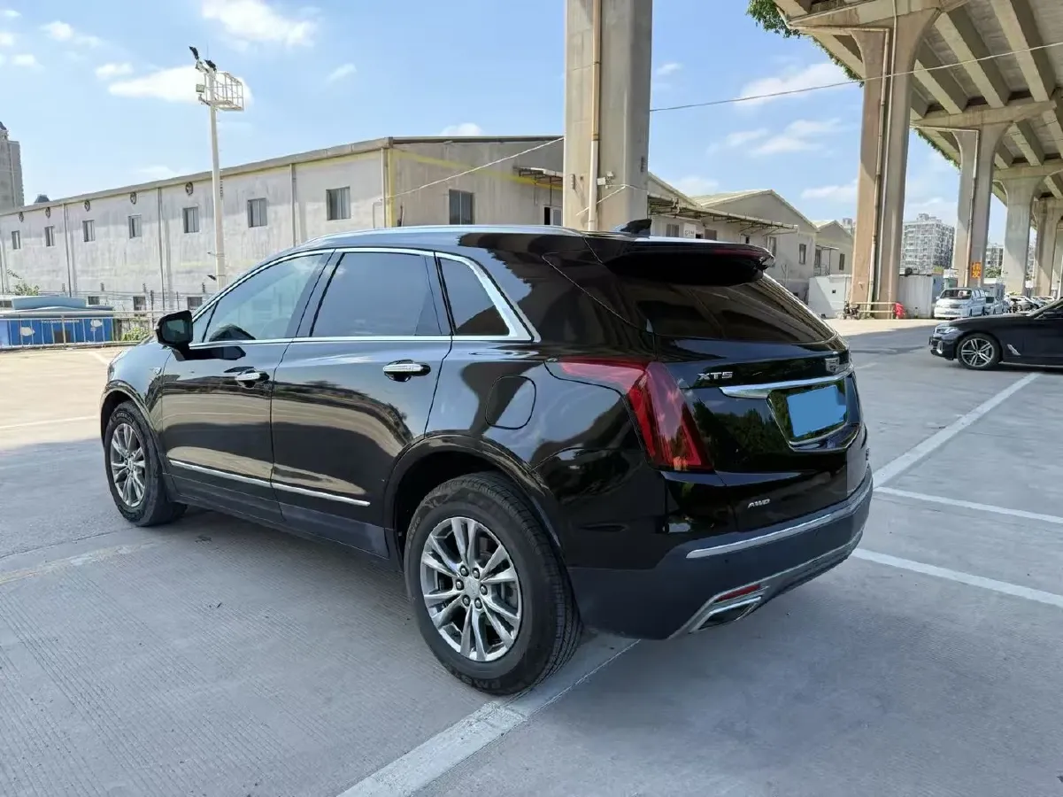 2020 Cadillac XT5 2.0T 241HP L4 9AT,autocango,china used car exporter,china ev exporter,chinese used car exporter,chinese used ev exporter