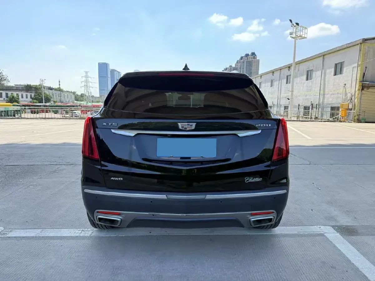 2020 Cadillac XT5 2.0T 241HP L4 9AT,autocango,china used car exporter,china ev exporter,chinese used car exporter,chinese used ev exporter