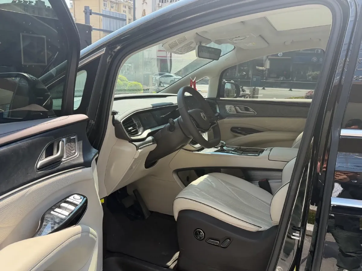 2024 Denza D9 1.5T 139HP L4 E-CVT PHEV 20.39KWH,autocango,china used car exporter,china ev exporter,chinese used car exporter,chinese used ev exporter
