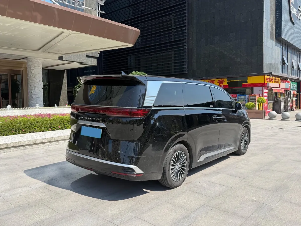 2024 Denza D9 1.5T 139HP L4 E-CVT PHEV 20.39KWH,autocango,china used car exporter,china ev exporter,chinese used car exporter,chinese used ev exporter