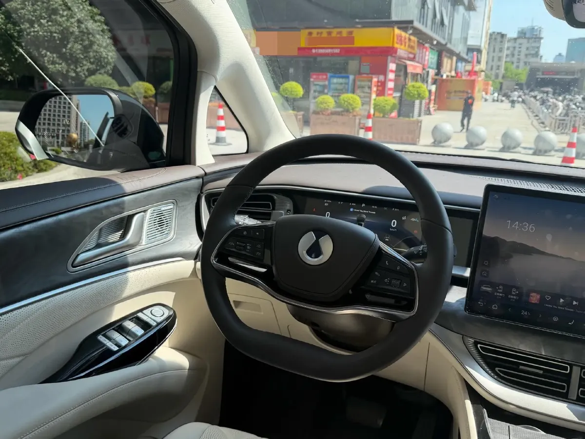 2024 Denza D9 1.5T 139HP L4 E-CVT PHEV 20.39KWH,autocango,china used car exporter,china ev exporter,chinese used car exporter,chinese used ev exporter
