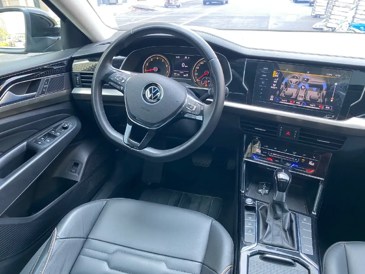 2020 Volkswagen Passat 1.4T 150HP L4 7DCT,autocango,china used car exporter,china ev exporter,chinese used car exporter,chinese used ev exporter