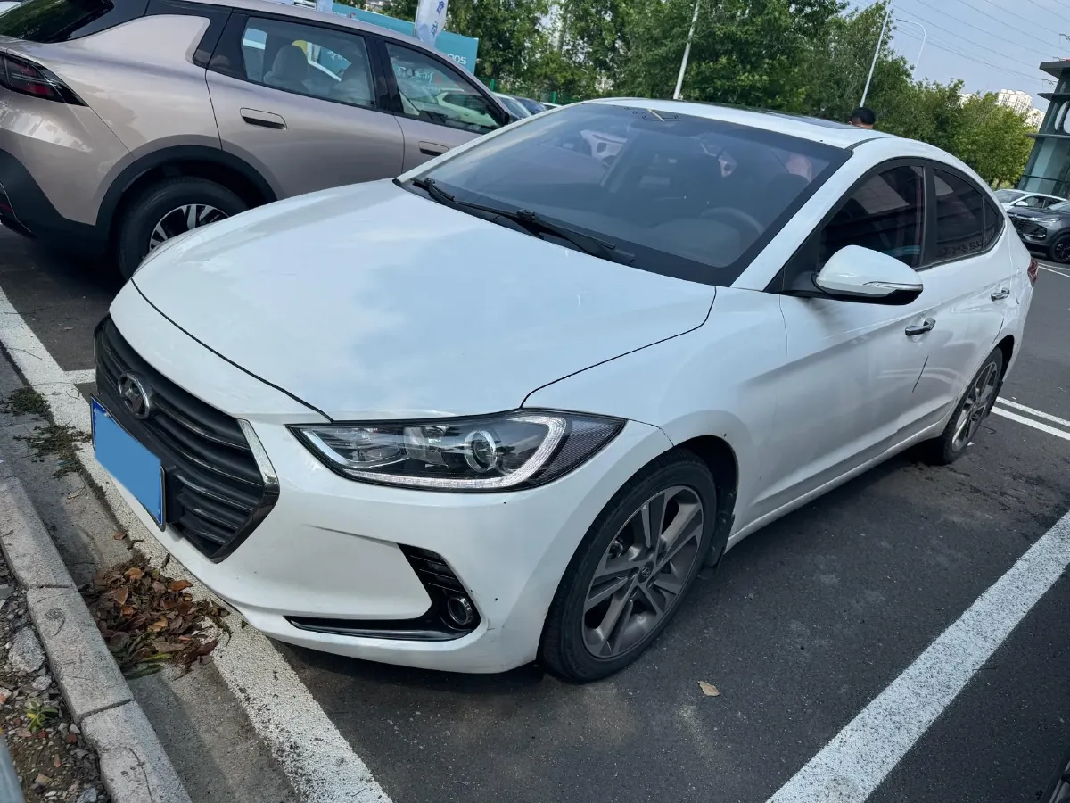 2018 Hyundai Elantra 1.6L 130HP L4 6AT,autocango,china used car exporter,china ev exporter,chinese used car exporter,chinese used ev exporter