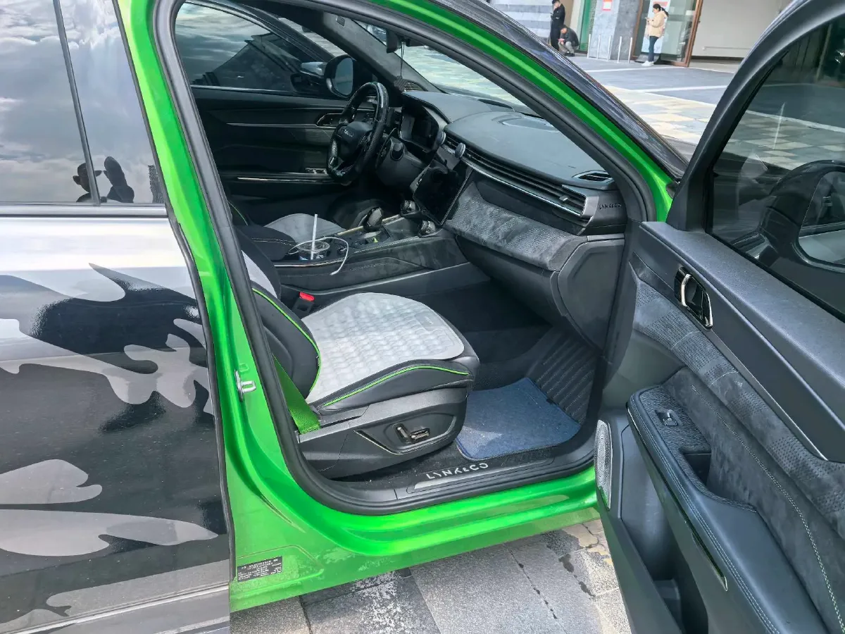 2022 LYNK&CO 05 2.0T 265HP L4 8AT,autocango,china used car exporter,china ev exporter,chinese used car exporter,chinese used ev exporter