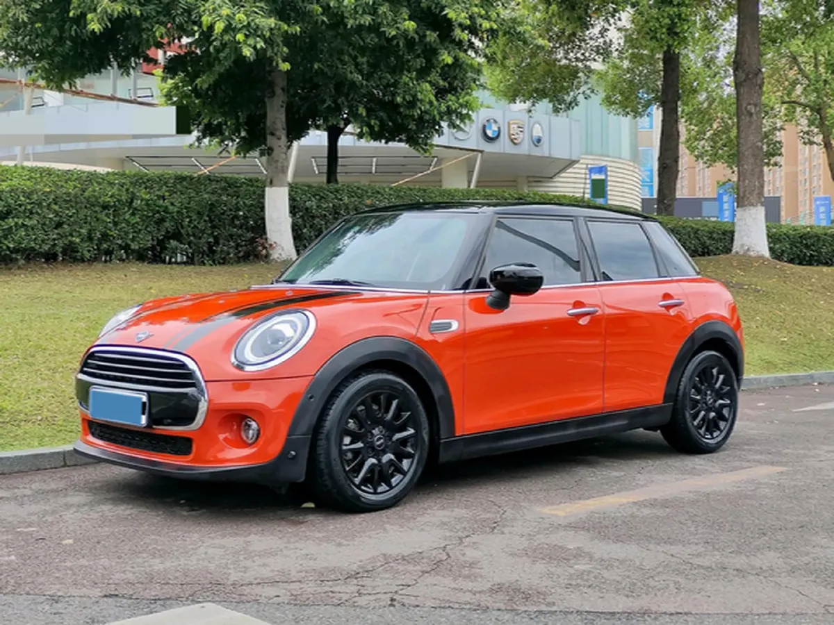 2019 MINI MINI 1.5T 136HP L3 7DCT,autocango,china used car exporter,china ev exporter,chinese used car exporter,chinese used ev exporter