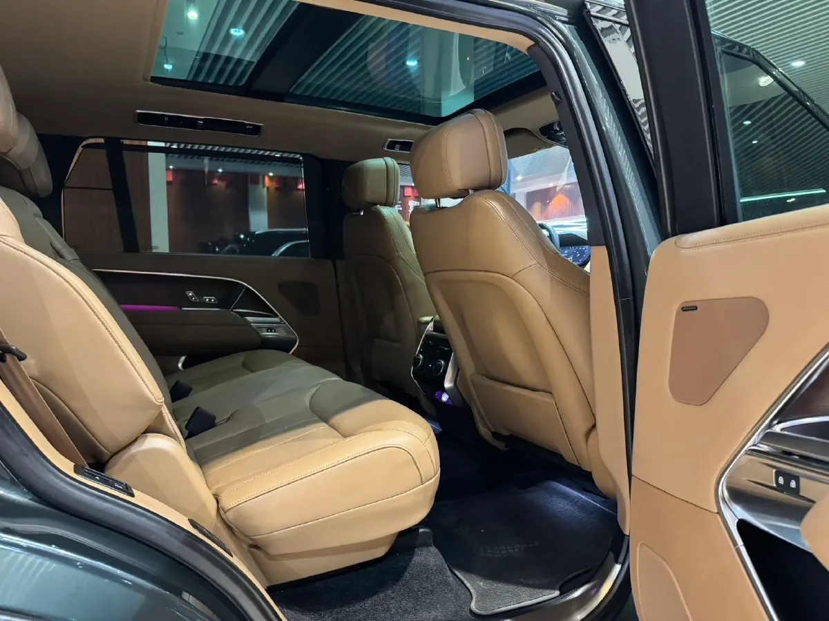 2024 Land Rover Range Rover 3.0T 400HP L6 8AT,autocango,china used car exporter,china ev exporter,chinese used car exporter,chinese used ev exporter