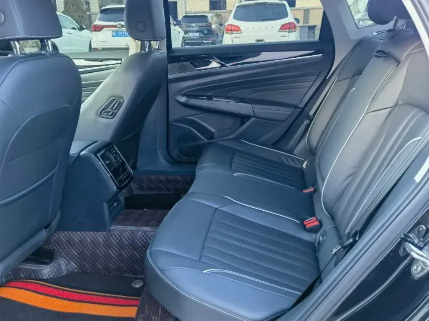 2023 Volkswagen Passat 2.0T 186HP L4 7DCT,autocango,china used car exporter,china ev exporter,chinese used car exporter,chinese used ev exporter