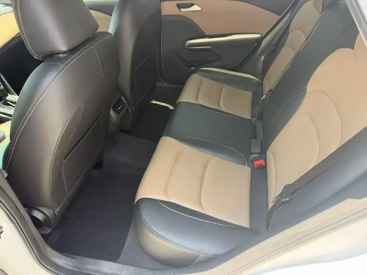 2020 Chevrolet Monza 1.5L 113HP L4 6AT,autocango,china used car exporter,china ev exporter,chinese used car exporter,chinese used ev exporter
