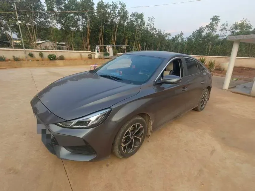 2023 MG 5 1.5L 129HP L4 5MT,autocango,china used car exporter,china ev exporter,chinese used car exporter,chinese used ev exporter