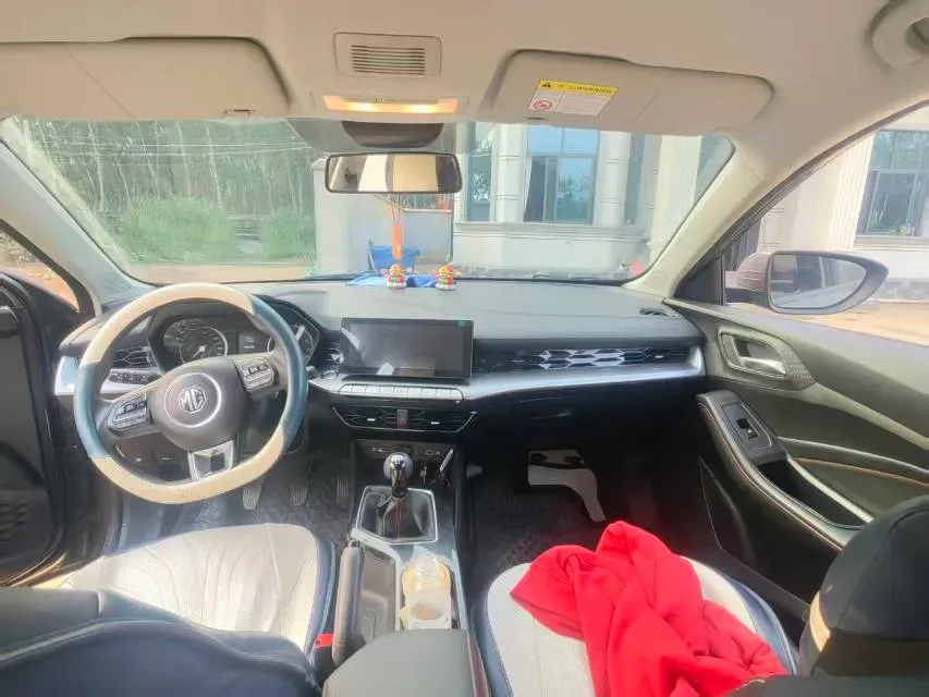 2023 MG 5 1.5L 129HP L4 5MT,autocango,china used car exporter,china ev exporter,chinese used car exporter,chinese used ev exporter