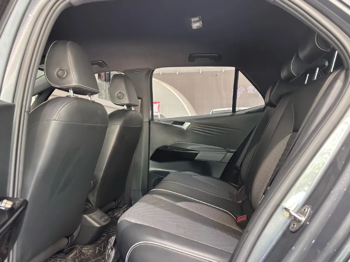 2022 Volkswagen ID.3 BEV 57.3KWH,autocango,china used car exporter,china ev exporter,chinese used car exporter,chinese used ev exporter