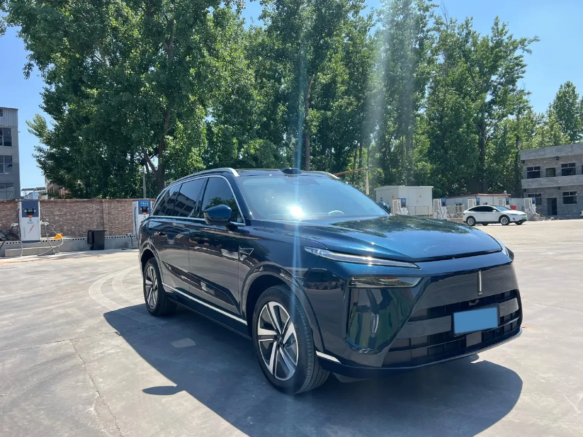 2025 WEY BlueMountain 1.5T 170HP L4 4DHT PHEV 44.5KWH,autocango,china used car exporter,china ev exporter,chinese used car exporter,chinese used ev exporter