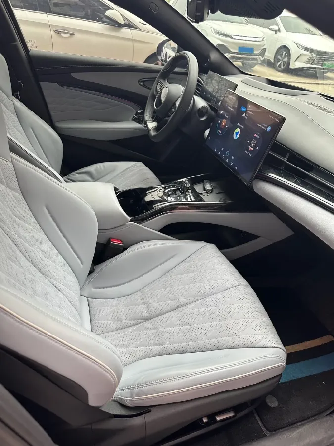 2022 AITO AITO M5 Range Extended 125HP REEV 40KWH,autocango,china used car exporter,china ev exporter,chinese used car exporter,chinese used ev exporter