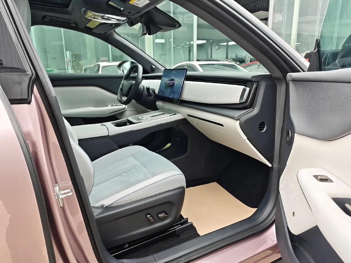 2024 Voyah ZhiYin BEV 77KWH,autocango,china used car exporter,china ev exporter,chinese used car exporter,chinese used ev exporter