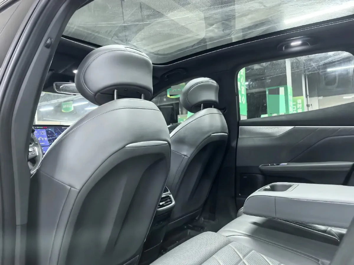 2025 ChangAn QiYuan A07 BEV 56.1KWH,autocango,china used car exporter,china ev exporter,chinese used car exporter,chinese used ev exporter