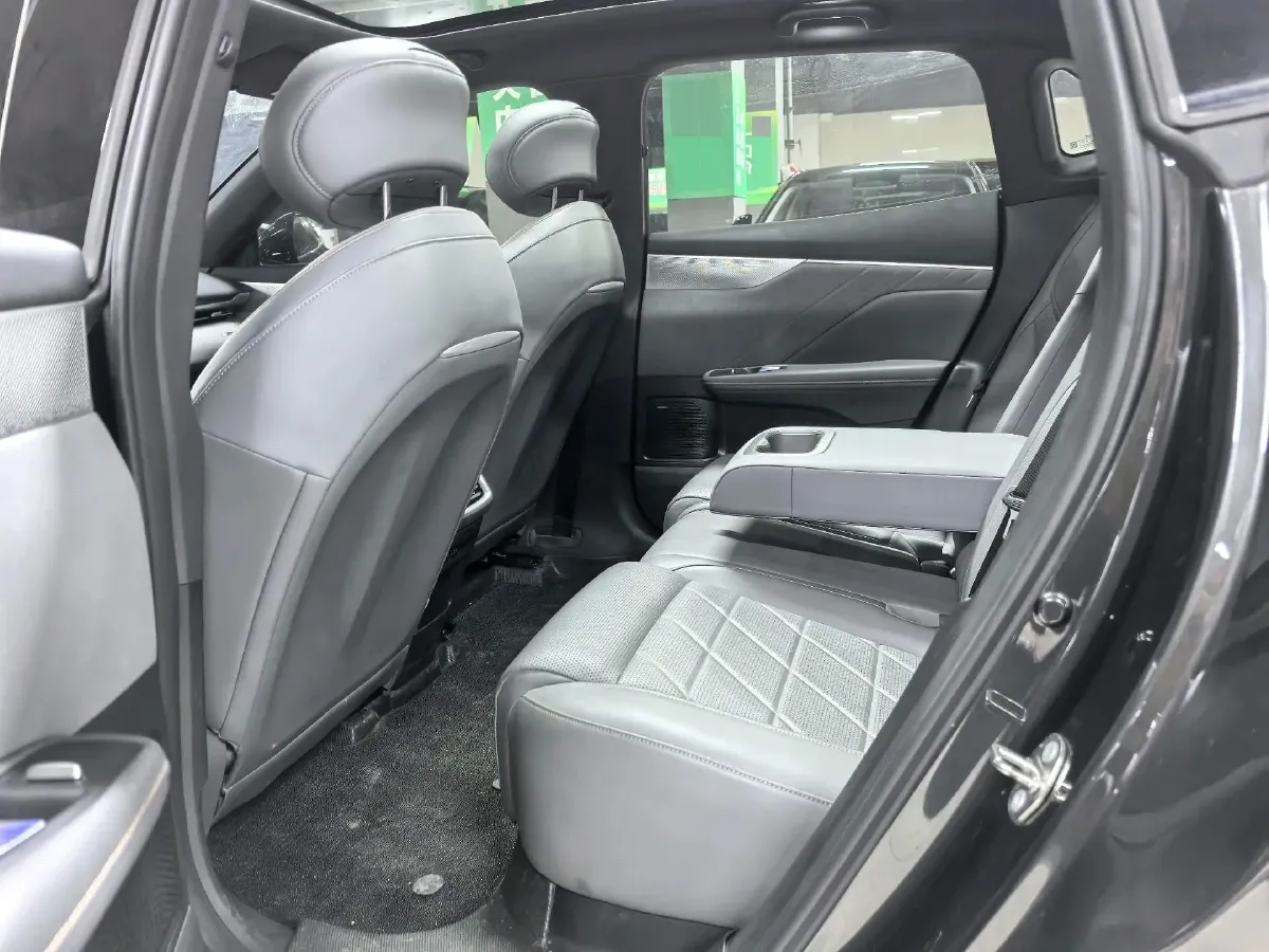 2025 ChangAn QiYuan A07 BEV 56.1KWH,autocango,china used car exporter,china ev exporter,chinese used car exporter,chinese used ev exporter