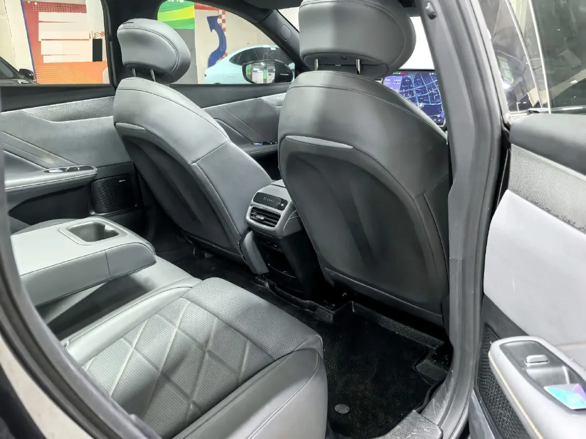2025 ChangAn QiYuan A07 BEV 56.1KWH,autocango,china used car exporter,china ev exporter,chinese used car exporter,chinese used ev exporter