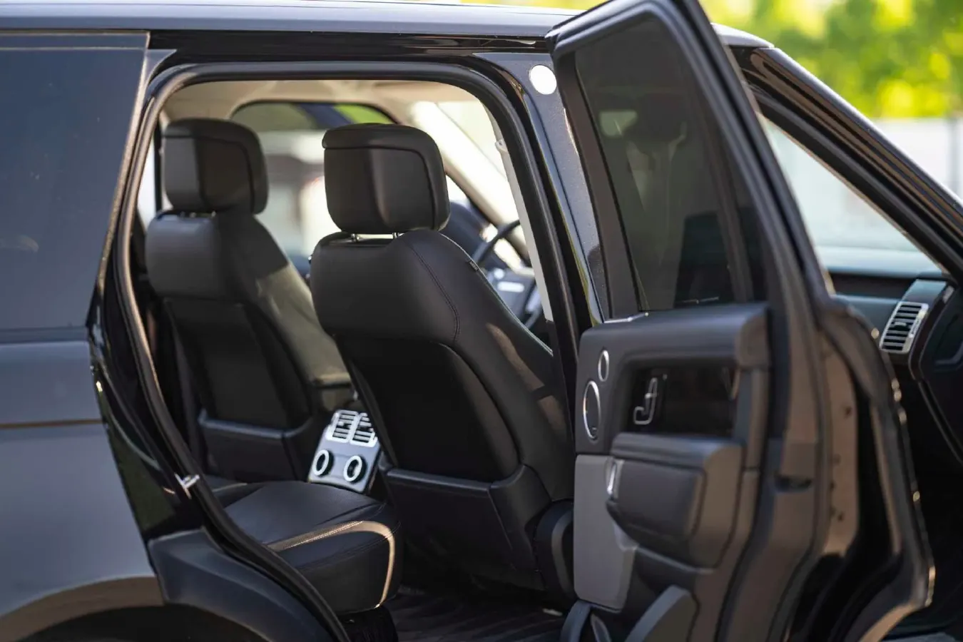 2020 Land Rover Range Rover 3.0T 360HP L6 8AT,autocango,china used car exporter,china ev exporter,chinese used car exporter,chinese used ev exporter