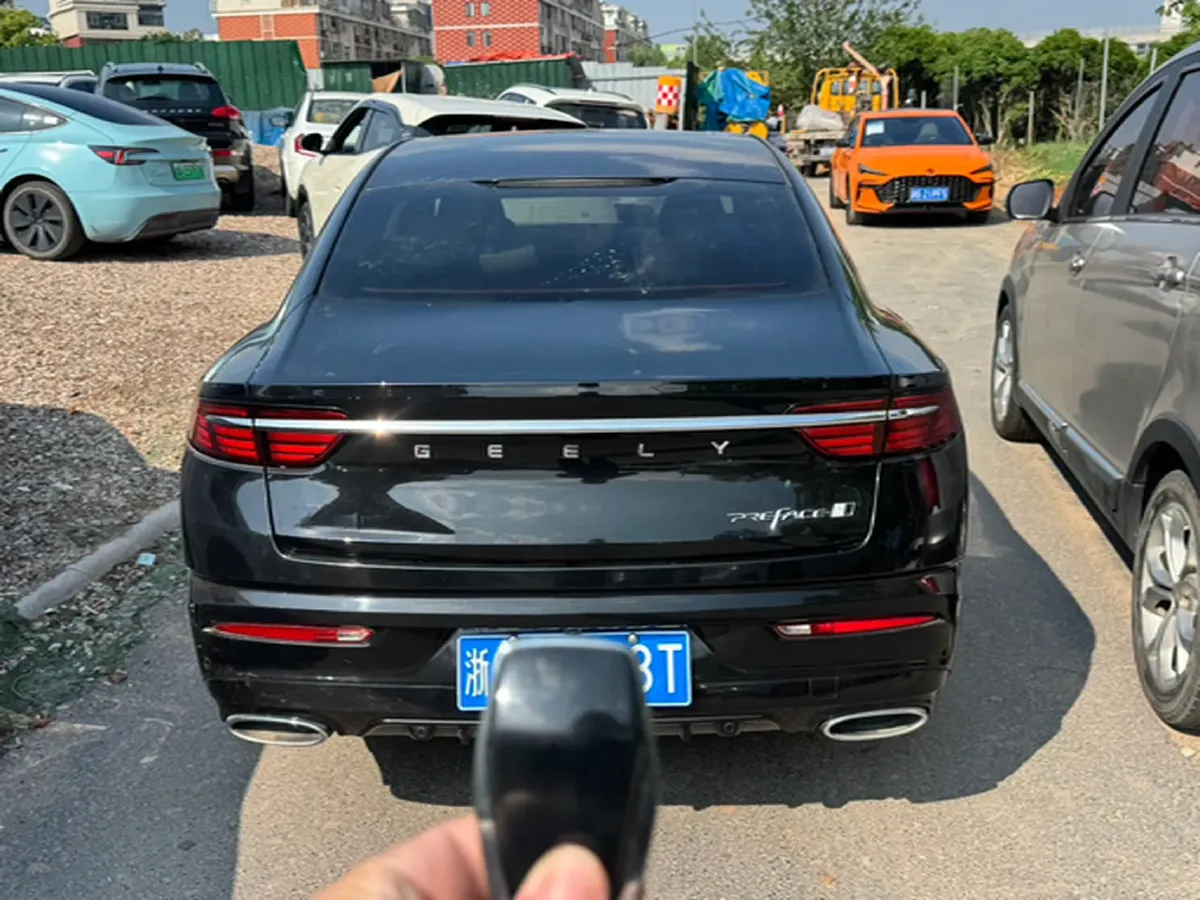2023 Geely Preface 2.0T 190HP L4 7DCT,autocango,china used car exporter,china ev exporter,chinese used car exporter,chinese used ev exporter