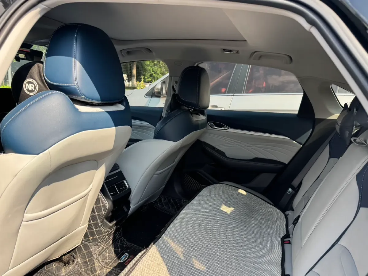 2023 Geely Preface 2.0T 190HP L4 7DCT,autocango,china used car exporter,china ev exporter,chinese used car exporter,chinese used ev exporter