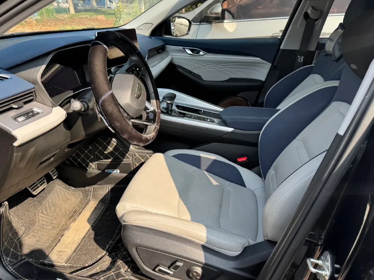 2023 Geely Preface 2.0T 190HP L4 7DCT,autocango,china used car exporter,china ev exporter,chinese used car exporter,chinese used ev exporter