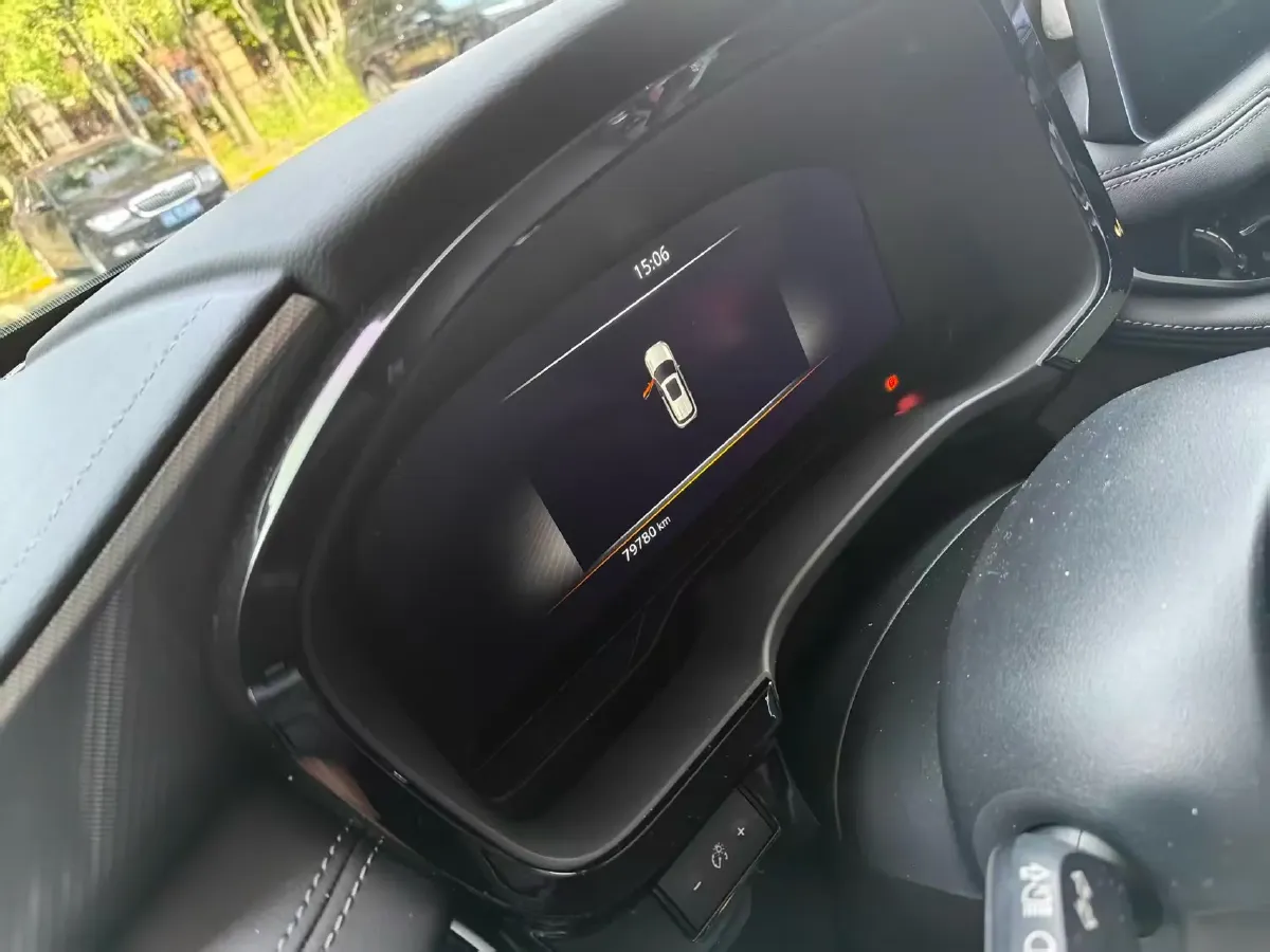 2022 Infiniti QX60 2.0T 252HP L4 9AT,autocango,china used car exporter,china ev exporter,chinese used car exporter,chinese used ev exporter