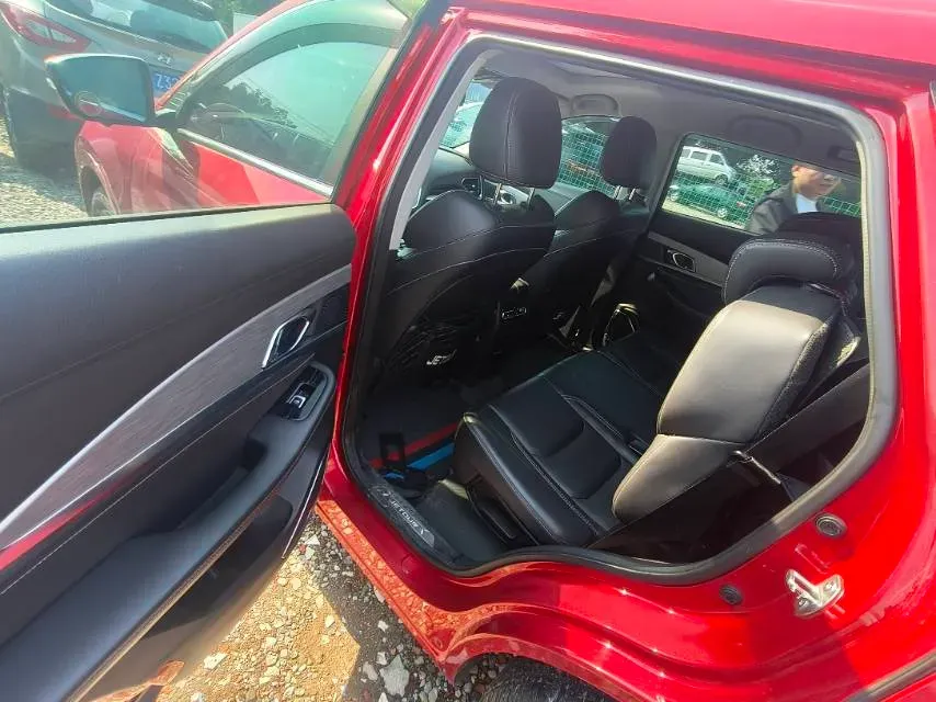 2020 Jetour X70 1.5T 156HP L4 6MT,autocango,china used car exporter,china ev exporter,chinese used car exporter,chinese used ev exporter