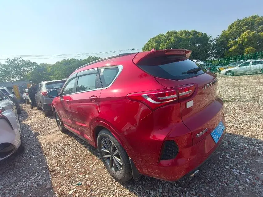 2020 Jetour X70 1.5T 156HP L4 6MT,autocango,china used car exporter,china ev exporter,chinese used car exporter,chinese used ev exporter