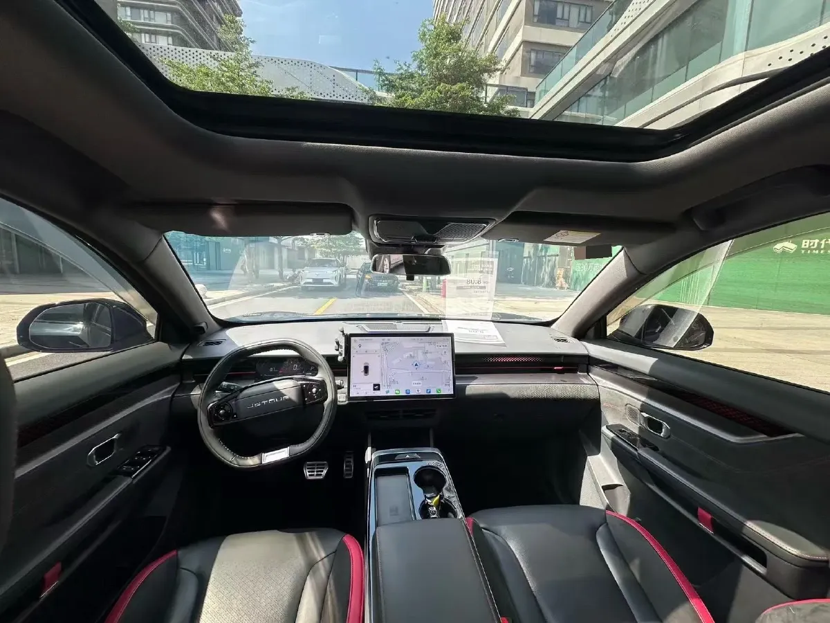 2022 Jetour DASHING 1.6T 197HP L4 7DCT,autocango,china used car exporter,china ev exporter,chinese used car exporter,chinese used ev exporter