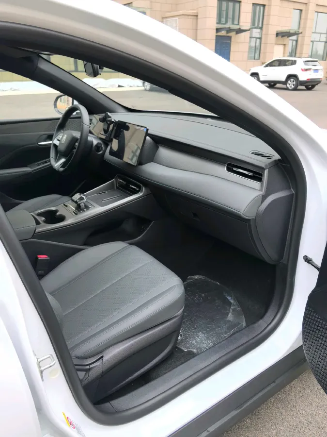 2025 BYD Qin Plus 1.5L 101HP L4 E-CVT PHEV 7.68KWH,autocango,china used car exporter,china ev exporter,chinese used car exporter,chinese used ev exporter