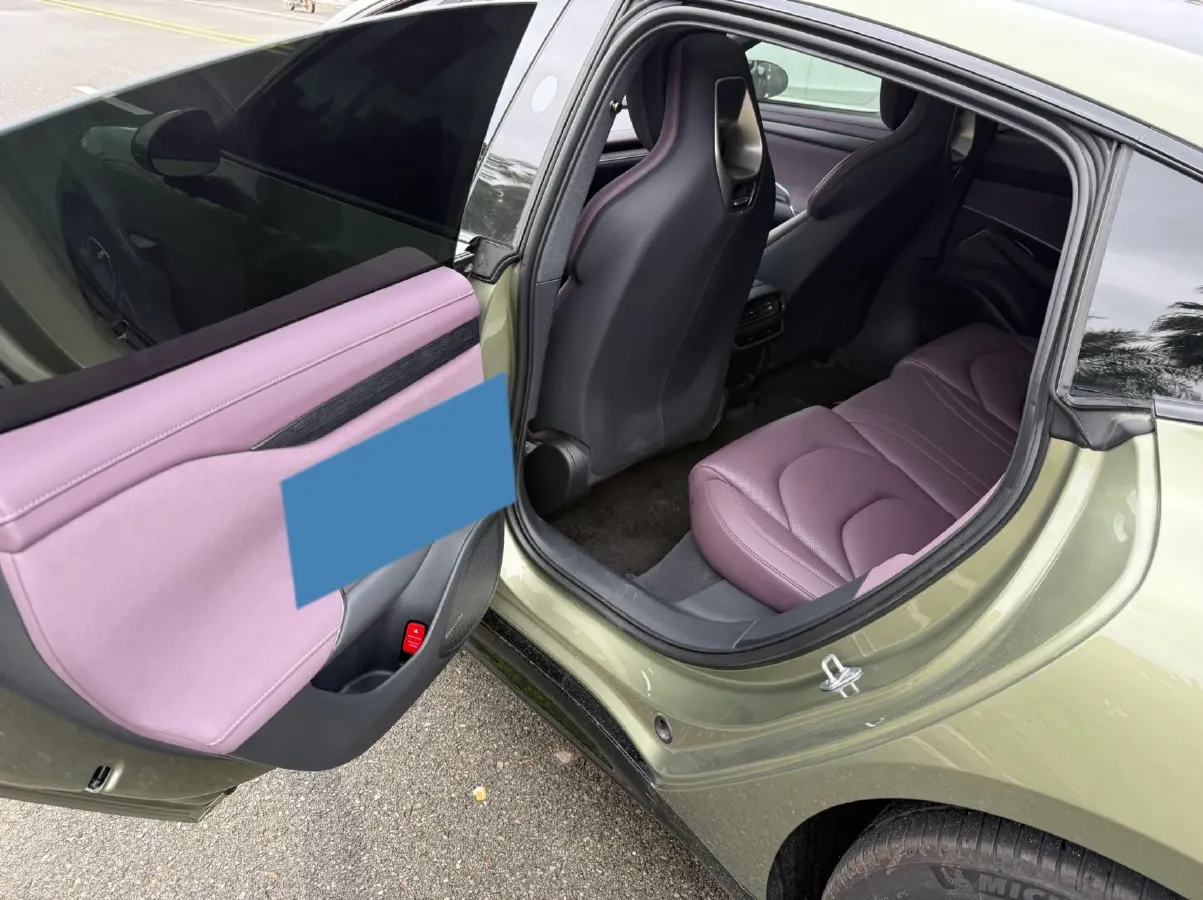 2024 MI SU7 BEV 73.6KWH,autocango,china used car exporter,china ev exporter,chinese used car exporter,chinese used ev exporter