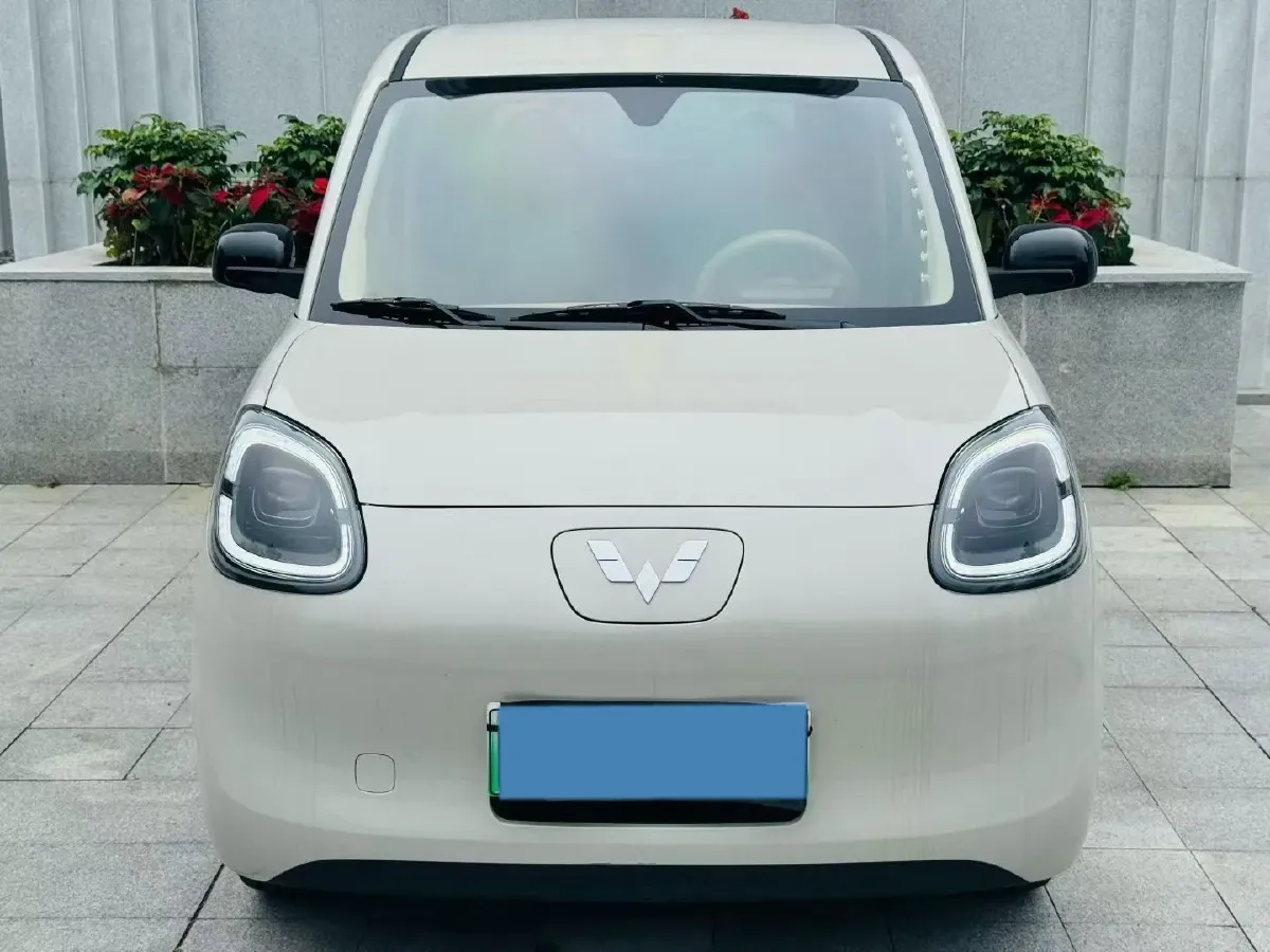 2025 WuLing HongGuang MINI EV BEV 16.2KWH,autocango,china used car exporter,china ev exporter,chinese used car exporter,chinese used ev exporter