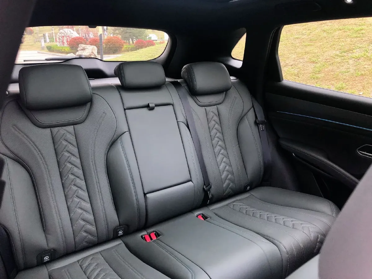 2025 BYD SongL DM-i 1.5L 101HP L4 E-CVT PHEV 26.6KWH,autocango,china used car exporter,china ev exporter,chinese used car exporter,chinese used ev exporter
