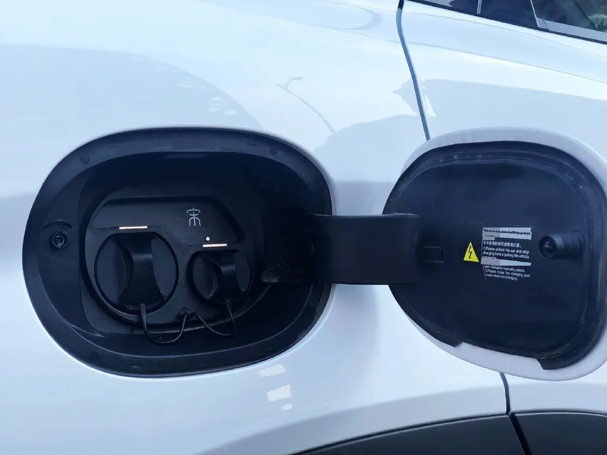 2025 BYD SongL DM-i 1.5L 101HP L4 E-CVT PHEV 26.6KWH,autocango,china used car exporter,china ev exporter,chinese used car exporter,chinese used ev exporter