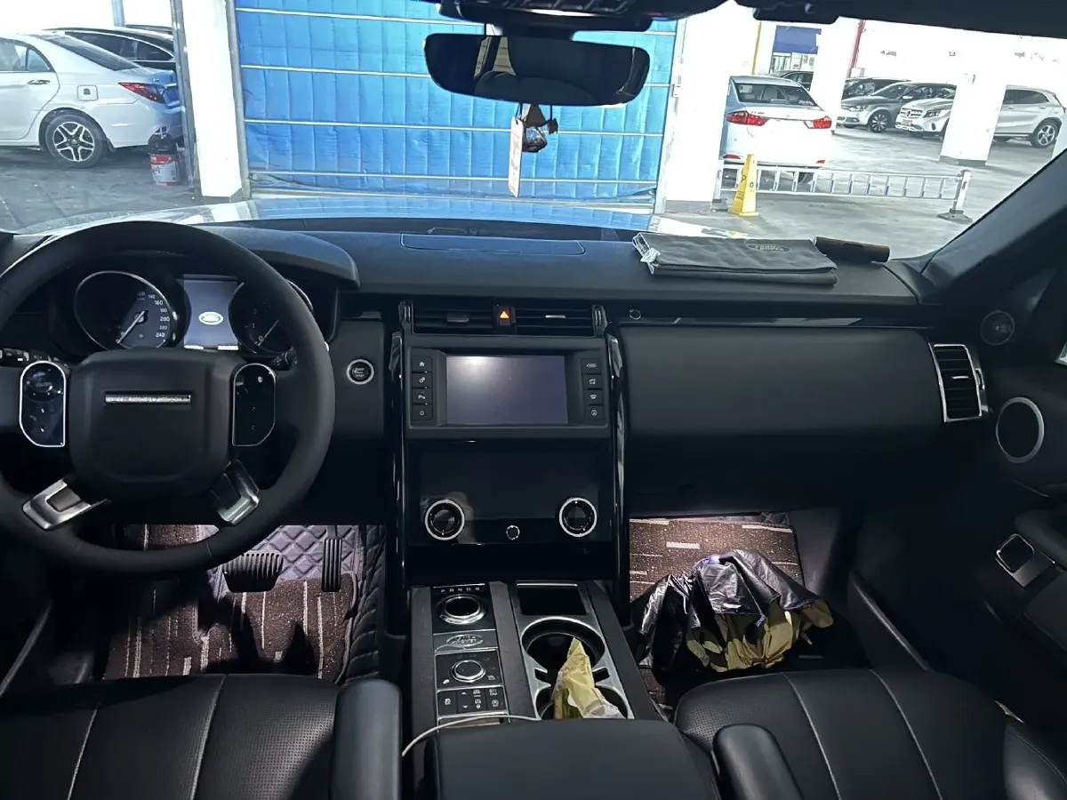 2017 Land Rover Discovery 3.0T 340HP V6 8AT,autocango,china used car exporter,china ev exporter,chinese used car exporter,chinese used ev exporter