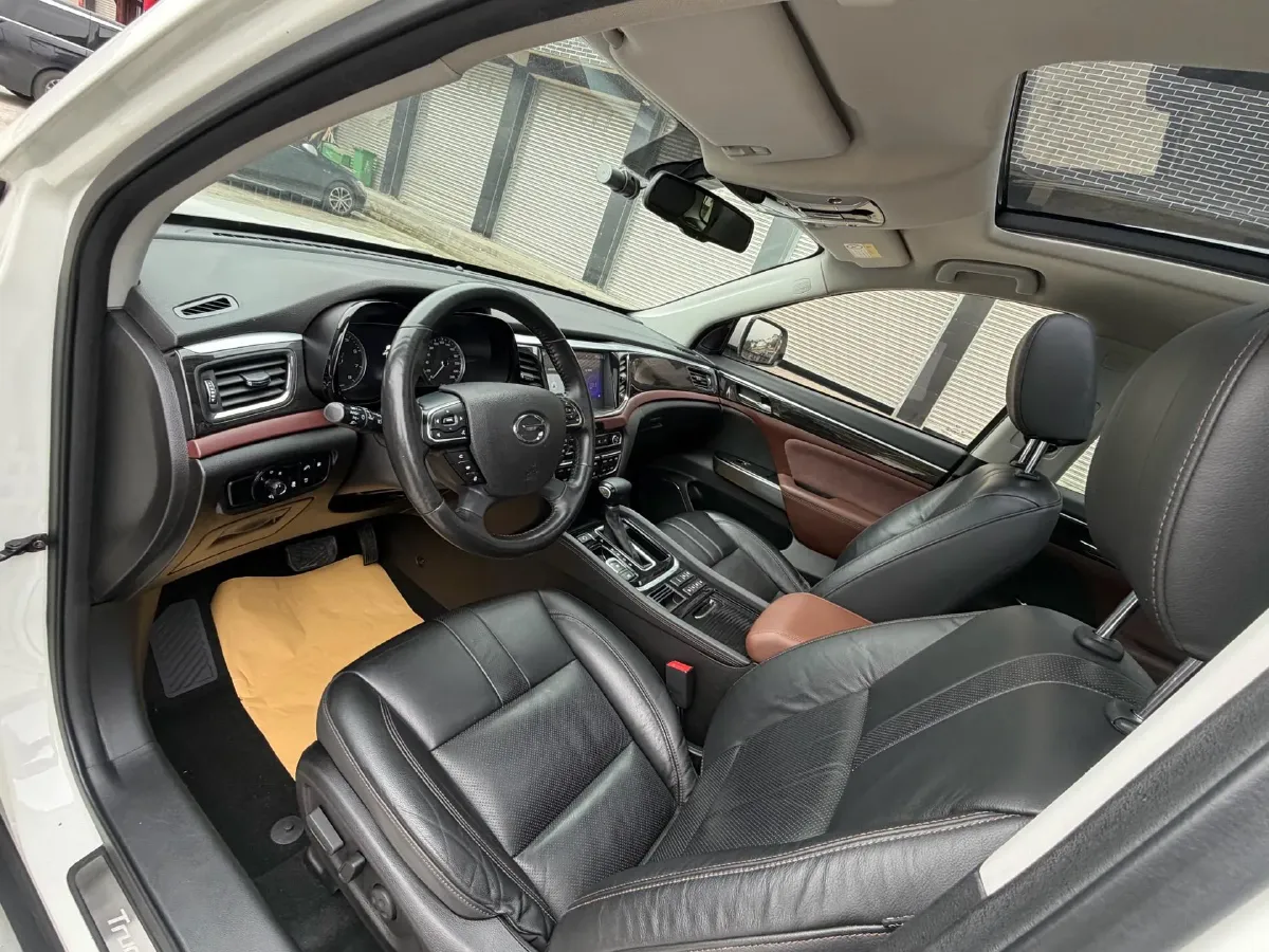 2017 GAC Trumpchi GS8 2.0T 201HP L4 6AT,autocango,china used car exporter,china ev exporter,chinese used car exporter,chinese used ev exporter