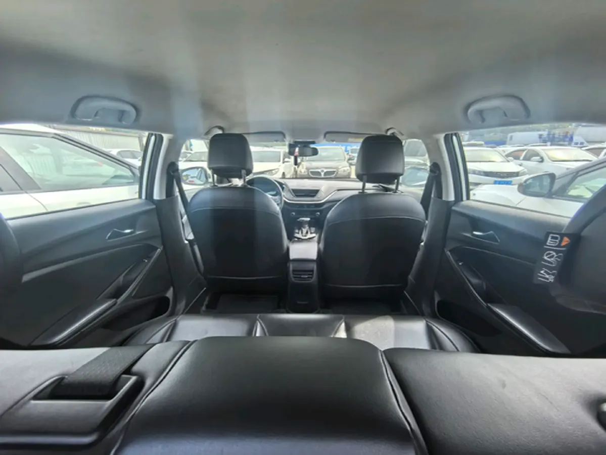 2021 Chevrolet Menlo BEV 52.5KWH,autocango,china used car exporter,china ev exporter,chinese used car exporter,chinese used ev exporter