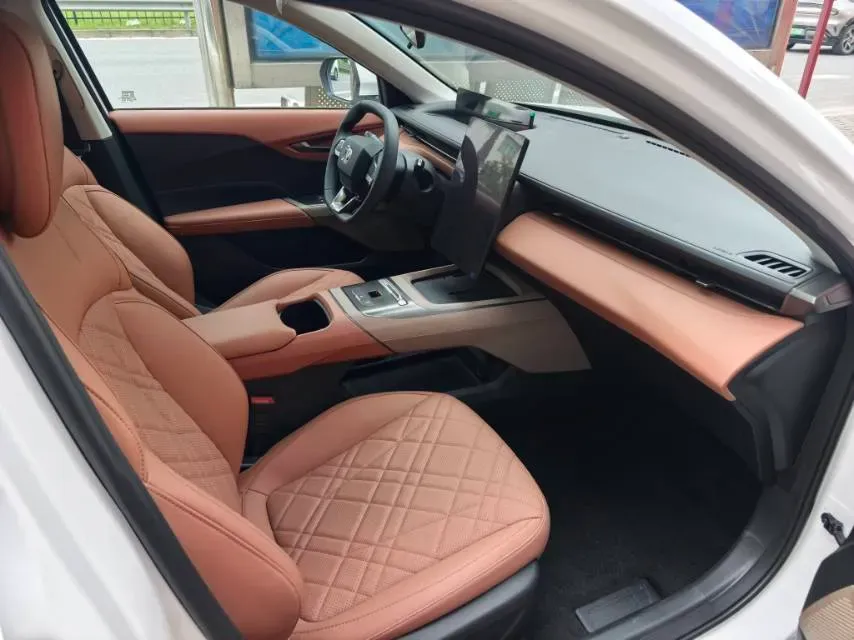 2025 ChangAn EadoPHEV 1.5L 98HP L4 E-CVT PHEV,autocango,china used car exporter,china ev exporter,chinese used car exporter,chinese used ev exporter