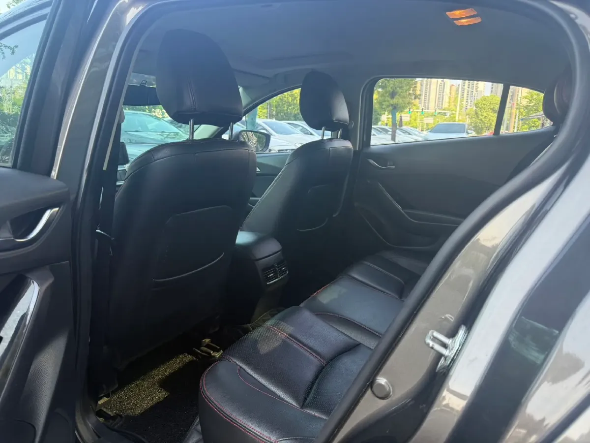 2017 Mazda 3 Axela 1.5L 117HP L4 6AT,autocango,china used car exporter,china ev exporter,chinese used car exporter,chinese used ev exporter