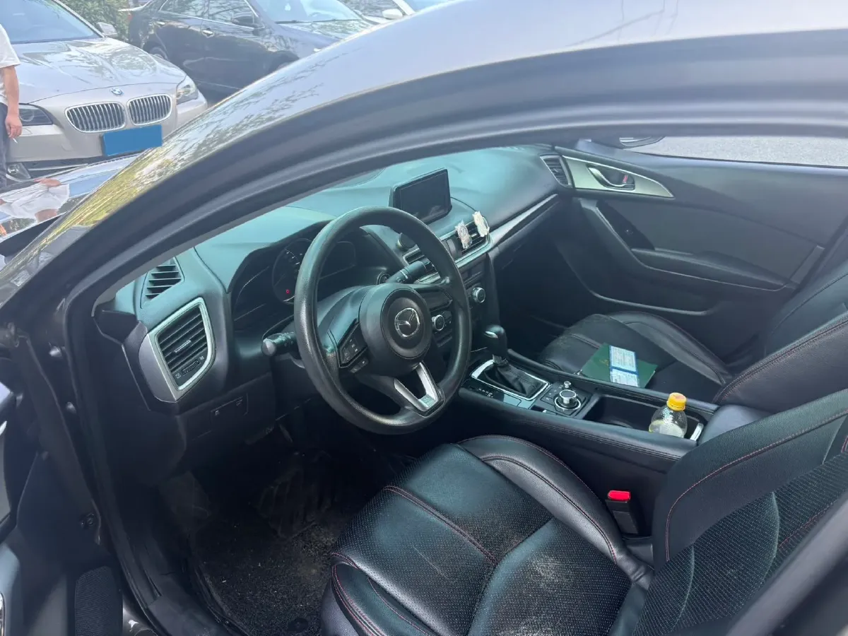 2017 Mazda 3 Axela 1.5L 117HP L4 6AT,autocango,china used car exporter,china ev exporter,chinese used car exporter,chinese used ev exporter